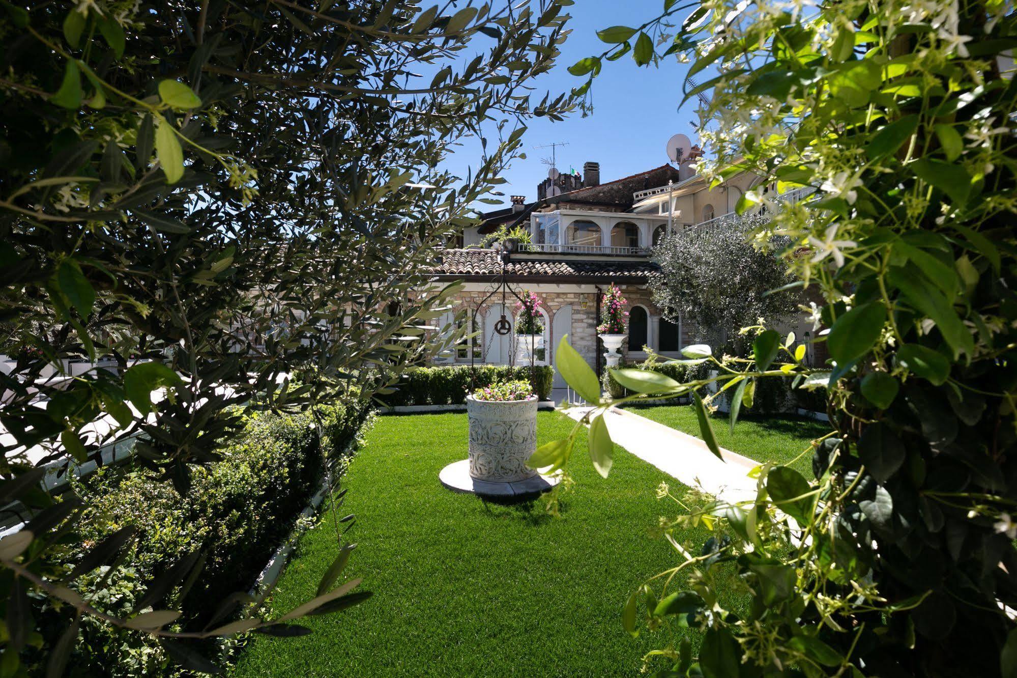 Готель Relais La Speranzina Сірміоне Екстер'єр фото